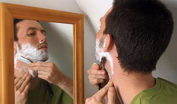 Đàn ông dành 6 tháng cuộc đời của họ cho việc cạo râu.