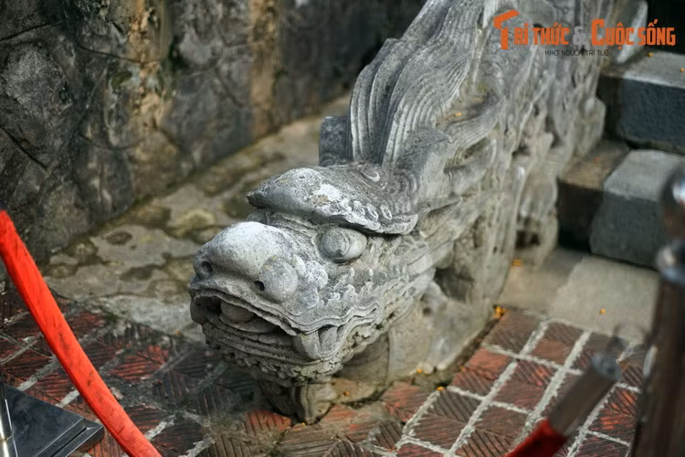 Tồn tại sau nửa thiên niên kỷ, cả hai cặp rồng đá của điện Kinh Thiên chính là biểu tượng cho vẻ đẹp tinh tế và sức sống mãnh liệt, trường tồn của văn hóa dân tộc Việt Nam trong dòng chảy lịch sử.