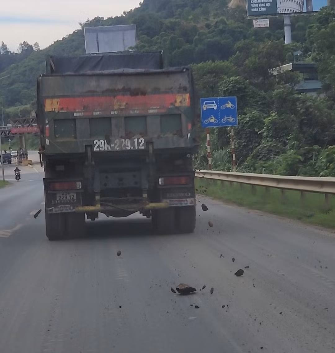 Duong Hoa Lac – Hoa Binh “ganh” xe co dau hieu qua tai tu mo da