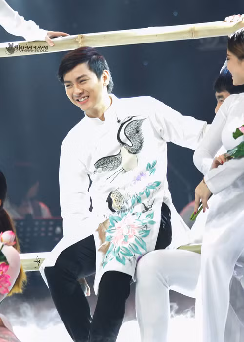 Tan chay cau ho cua Hoai Lam trong chung ket The Voice