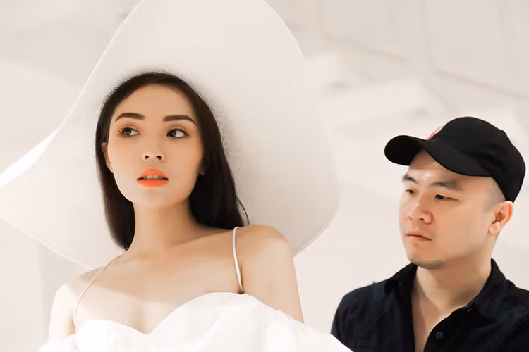 HH Ky Duyen hao hung chon vay ao du show thoi trang