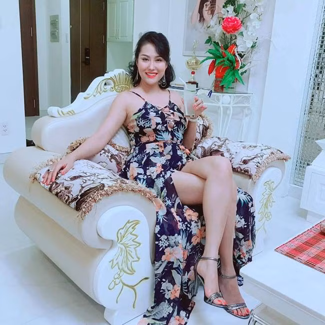 Phi Thanh Vân: "Tôi cố tình tăng cân đẫy đà để hợp phong thủy, tốt cho hậu vận", đây là phát ngôn đầu tiên mà cô nói về cân nặng của chính mình.