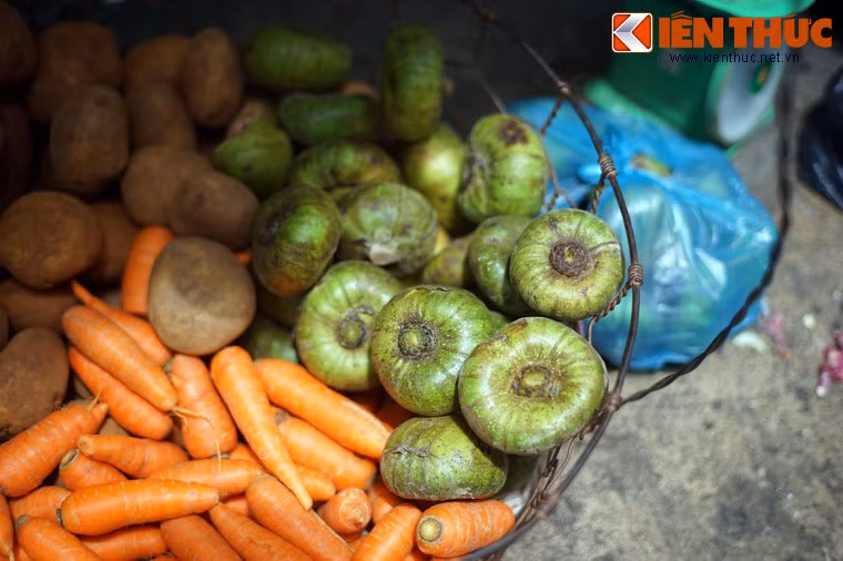 Công dụng chính của quả vả là làm thực phẩm.