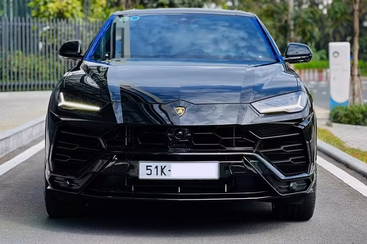 Sieu SUV Lamborghini Urus co gia ban ra sao sau khi da “khai tu“?