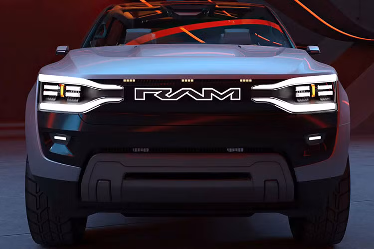 Chưa có nhiều thông tin cũng như mức giá xe RAM 1500 Revolution 2024 thuần điện đặc biệt 6 ghế này, nhưng với sự khác biệt và hội tụ đủ tính tiện nghi, đa dụng thì đây chắc chắn trở thành mẫu xe hấp dẫn nhất phân khúc xe bán tải cỡ lớn chạy điện.