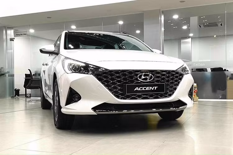 Don phien ban moi cua Toyota Vios, Hyundai Accent giam gia hang chuc trieu-Hinh-2