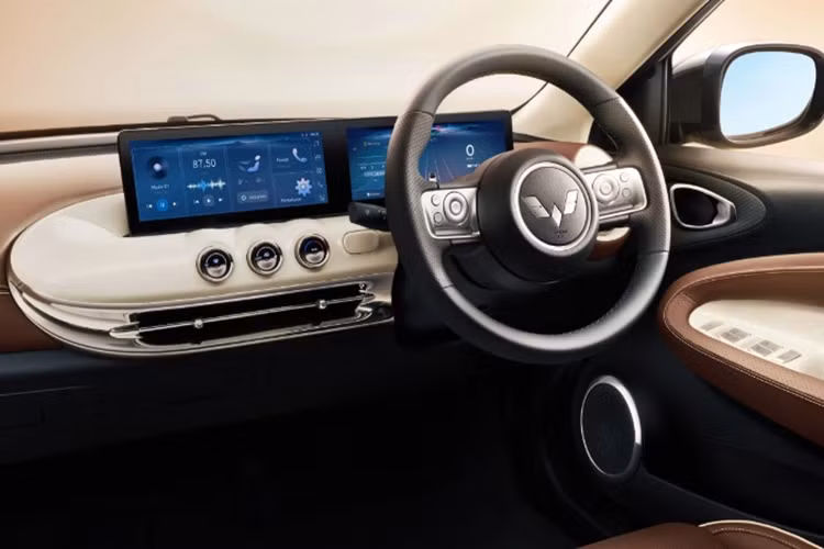 Cung cấp sức mạnh cho Wuling Bingo EV là một mô-tơ điện với công suất tối đa 50 kW (khoảng 67 mã lực). Ở phiên bản Long Range, xe dùng pin lithium-sắt-photphat (LFP) với dung lượng 31,9 kWh và chỉ hỗ trợ sạc chậm AC.