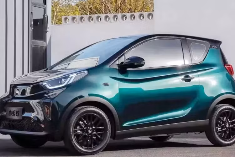 Chery New Energy là thương hiệu trực thuộc Chery tập trung vào xe điện thuần túy. Hiện tại, thương hiệu này đang bán các mẫu sau QQ Ice Cream, Little Ant, Wujie PRO, Arrizo E và Shuxiangjia.