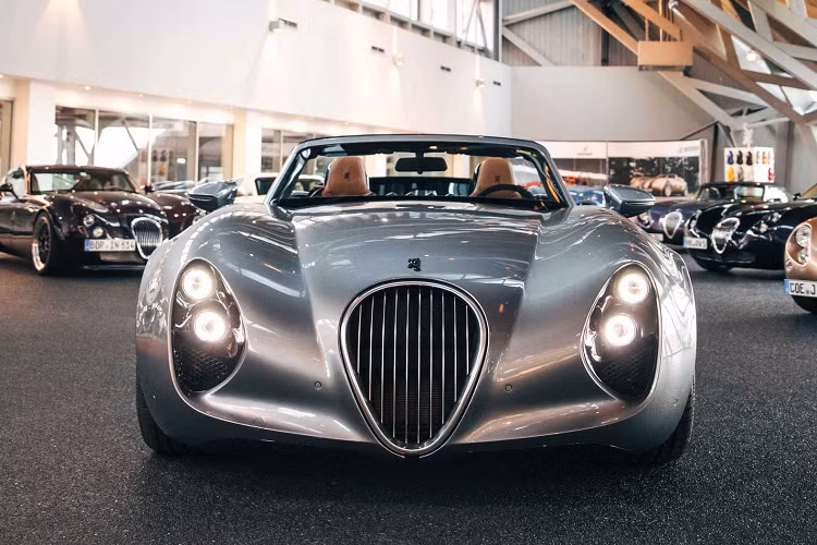 Wiesmann đã xây dựng ba mẫu xe concept được thiết kế để giới thiệu các tùy chọn kiểu dáng gần như không có giới hạn để khách hàng có thể lựa chọn. Mẫu xe Concept táo bạo nhất là ý tưởng lấy cảm hứng từ những năm 1920 sôi động và sở thích hư cấu của biểu tượng văn học Jay Gatsby