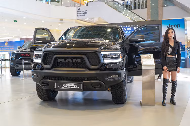 Vào tháng 1/2023, toàn bộ dòng xe Ram 1500 đã nhận danh hiệu "10 Xe Tốt Nhất" (10 Best vehicles) từ tạp chí Car and Driver trong năm thứ 5 liên tiếp, minh chứng cho sự uy tín và chất lượng của dòng xe này trong thị trường xe hơi.