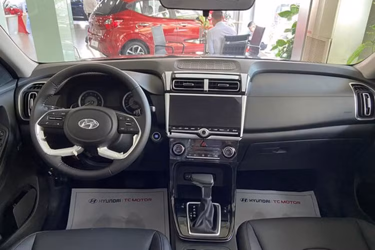 Cung cấp sức mạnh cho Hyundai Creta là khối động cơ 1.5L, cho công suất 113 mã lực và mô-men xoắn 144 Nm, kết hợp hộp số tự động vô cấp CVT và hệ dẫn động cầu trước.