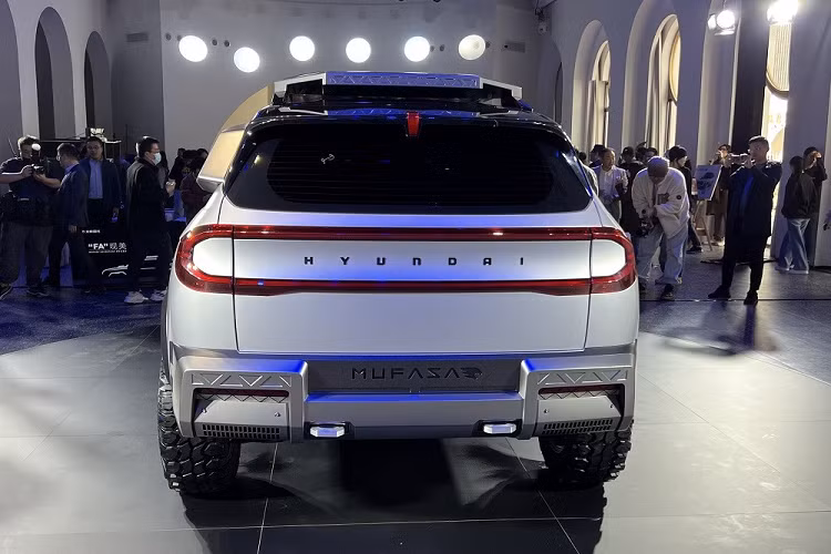 "Trái tim" của mẫu xe SUV Hyundai Mufasa 2024 mới tại thị trường Trung Quốc là động cơ xăng 4 xi-lanh, hút khí tự nhiên, dung tích 2.0L, cho công suất tối đa 161 mã lực.