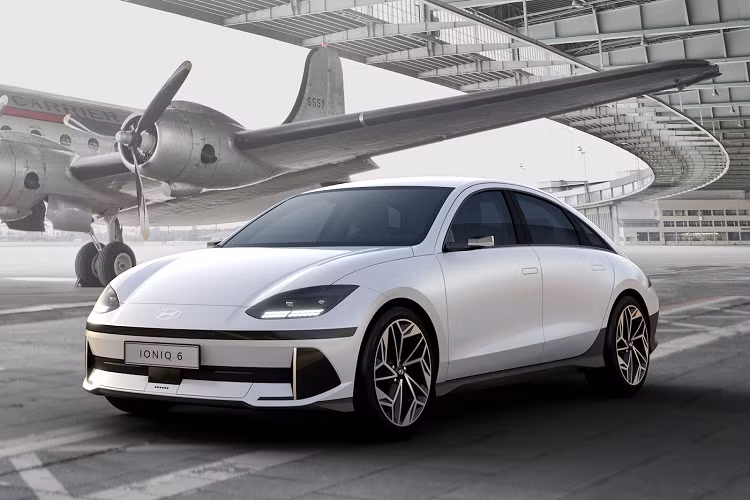 Phiên bản AWD của Ioniq 6 SE Long Range có quãng đường tối đa 509 km. Trong khi đó, phiên bản có phạm vi hoạt động ngắn nhất là Ioniq 6 Limited AWD trang bị mâm 20 inch với 435 km cho một lần sạc đầy.