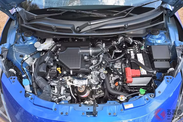 Giá xe Suzuki Swift 2024 ở thị trường Nhật Bản dao động từ 1,727 - 2,332 triệu Yên (khoảng 285 - 385 triệu đồng).