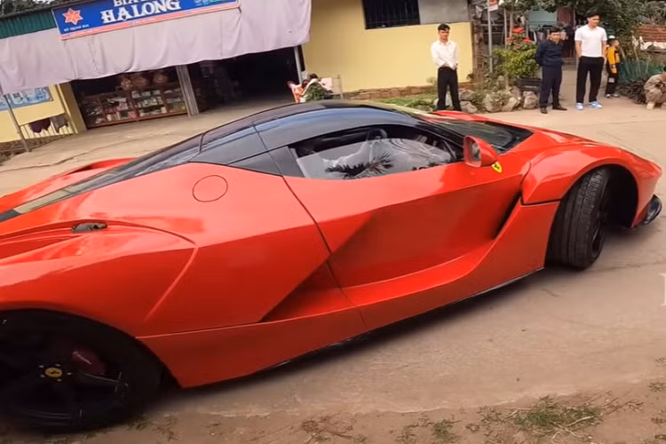 Hiện chưa rõ sau 2 bom tấn chế tạo Bugatti Chiron và Ferrari LaFerrari này, nhóm bạn trẻ mê chế xe ở Quảng Ninh có tiếp tục thực hiện thử thách với các sản phẩm khác hay không