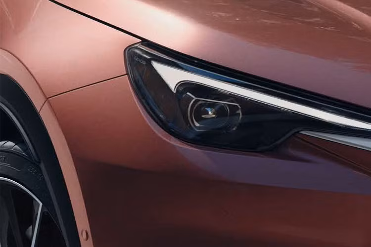 Nếu đúng như vậy, đây sẽ là mẫu SUV nhỏ nhất của thương hiệu Lexus, được định vị thấp hơn cả UX. Hiện chưa có thông số kỹ thuật của Lexus LBX 2024.