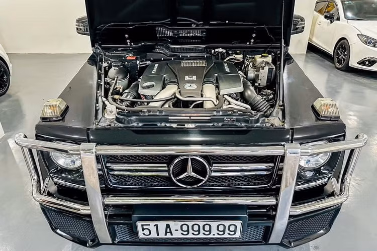 Những thông tin rao bán về xe tứ quý hay ngũ quý luôn nhận được sự quan tâm của cộng đồng mạng, huống hồ gì còn lại là 1 chiếc xe được mệnh danh "ông vua địa hình" như Mercedes-Benz G63 AMG biển ngũ quý 9 này thì chắc chắn độ hot tăng gấp đôi.