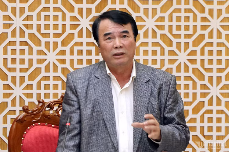 Nhiều dấu hiệu vi phạm trong vụ sạt taluy ở Đà Lạt - Hình 2 Nhieu dau hieu vi pham trong vu sat taluy o Da Lat-Hinh-2