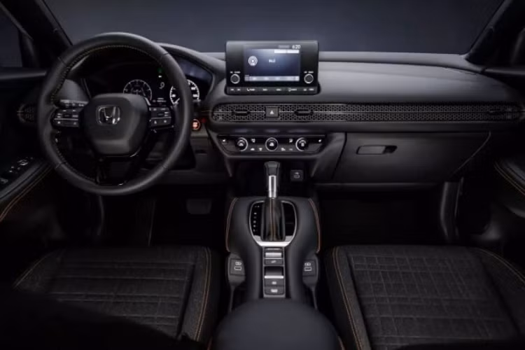 Ở phiên bản cao cấp nhất EX-L, Honda HR-V 2024 sẽ được trang bị thêm gương chiếu hậu tích hợp đèn báo rẽ ở ngoại thất.