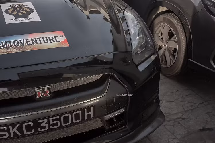 Phiên bản này được đánh giá là mẫu xe thể thao thành công nhất của Nissan và giành được nhiều giải thưởng danh tiếng trên thế giới. Điển hình là giải thưởng xe của năm do tạp chí Top Gear bình chọn. Đặc biệt riêng năm 2009, GT-R R35 đã giành đến 10 giải thưởng khác nhau. 