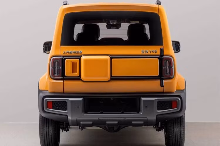 Về sức mạnh, Baojun Yep được trang bị 1 động cơ điện với công suất tối đa 68 mã lực mô-men xoắn cực đại 140 Nm. Xe sử dụng hệ dẫn động cầu sau, phạm vi hành trình di chuyển của xe ước tính đến 303 km theo chu trình thử nghiệm CLTC của Trung Quốc. 