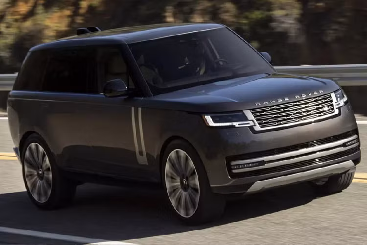 Cụ thể, nghiên cứu thị trường của S&amp;P Global Mobility tính đến tháng 4/2023 cho thấy thương hiệu xe sang Range Rover có 41,1% tỷ lệ khách gắn bó trung thành cao nhất trong số 350 mẫu xe tham gia khảo sát; vượt cả những cái tên đình đám khác như Ford F-Series với 41% hay Tesla Model Y với 40%.