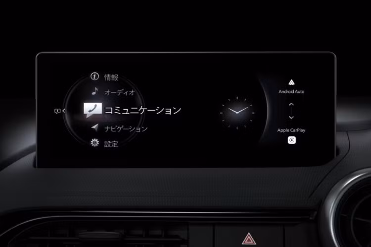 Bên cạnh đó, các kỹ sư của hãng Mazda còn bổ sung bộ vi sai chống trượt Asymmetric mới vào cầu sau của xe ở MX-5 bản số sàn để tăng sự ổn định khi vận hành, cộng với hệ thống lái chỉnh điện nâng cấp nhẹ.