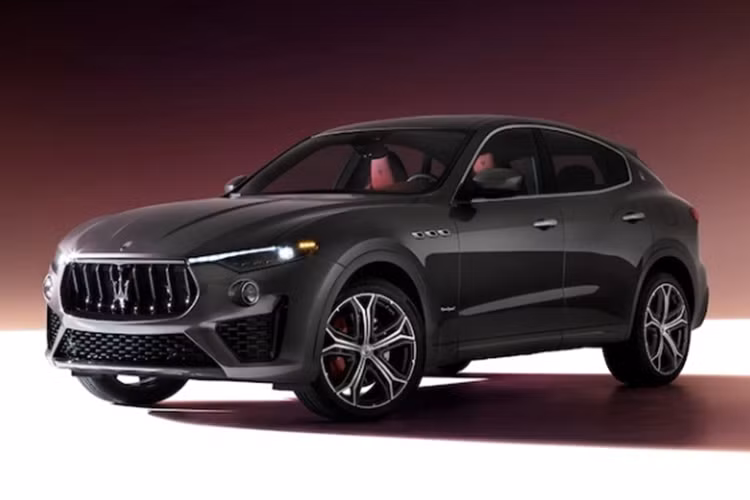 Maserati Levante Sau 5 năm sử dụng, Maserati Levante bị khấu hao trung bình 57,8%, tương đương người dùng sẽ mất khoảng 55.858 USD (1,3 tỷ VNĐ) giá trị xe. Hiện mẫu xe này đang được bán ra với mức giá 92.200 USD (2,2 tỷ VNĐ).