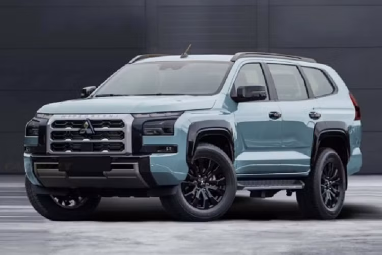 Đến nay, những thông tin về Mitsubishi Pajero Sport thế hệ mới vẫn luôn khiến nhiều người dùng tò mò. Theo đó, Pajero Sport mới sẽ có nhiều điểm tương đồng với bán tải Triton mới ra mắt. Tuy nhiên, nội thất và các trang bị an toàn của xe vẫn sẽ tiên tiến và hiện đại hơn.