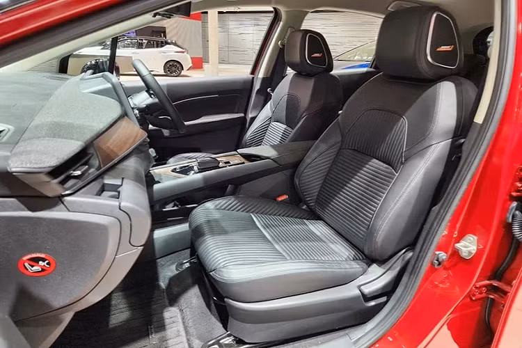 Mẫu xe này từng được Nissan Thái Lan lên kế hoạch sản xuất và phân phối đến thị trường, tuy nhiên việc tung ra Nissan Kicks e-Power khiến kế hoạch trên chưa thể triển khai.