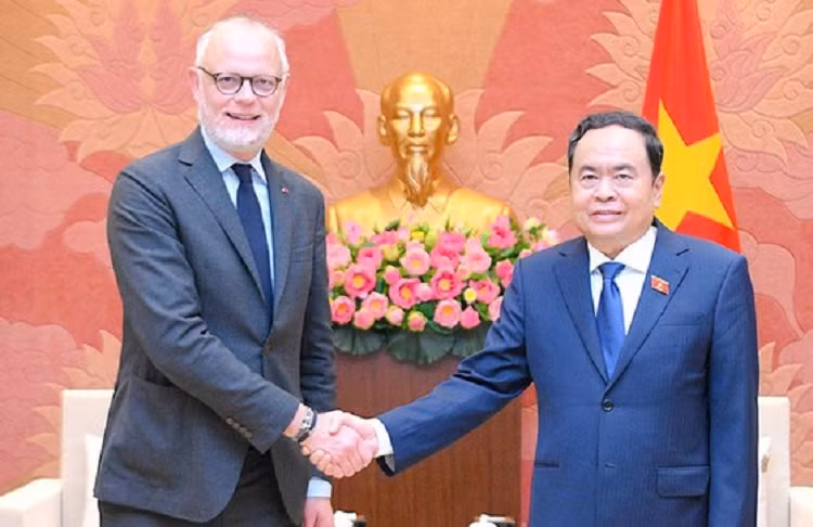 Khai thác hiệu quả tiềm năng, cơ hội hợp tác với Pháp và EU Khai thac hieu qua tiem nang, co hoi hop tac voi Phap va EU
