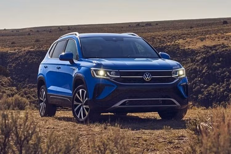 Volkswagen Taos thường bị hỏng ở hệ thống phanh, linh kiện điện, hộp số, động cơ, hệ thống điện, hệ thống điện tử trong xe, phát ra tiếng kêu lạ hoặc rò rỉ dung dịch.