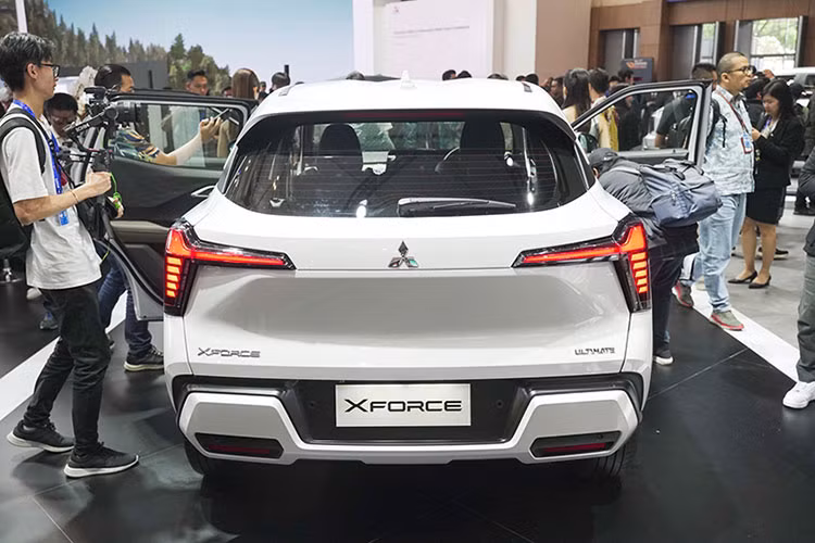 Mitsubishi Xforce ky vong ban ra 10.000 xe trong 3 thang cuoi nam-Hinh-4