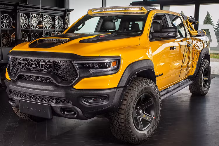 Pickup Design, công ty con của Carlex Design, Ba Lan tập trung vào xe tải, vừa giới thiệu một trong những chiếc Ram 1500 TRX 2023 nâng cấp toàn diện. Chiếc xe này được mệnh danh là “TRX Extreme” có một số thay đổi về ngoại thất và nội thất.