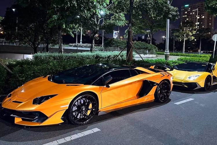 Lamborghini Aventador SVJ Roadster hon 23 ty, 