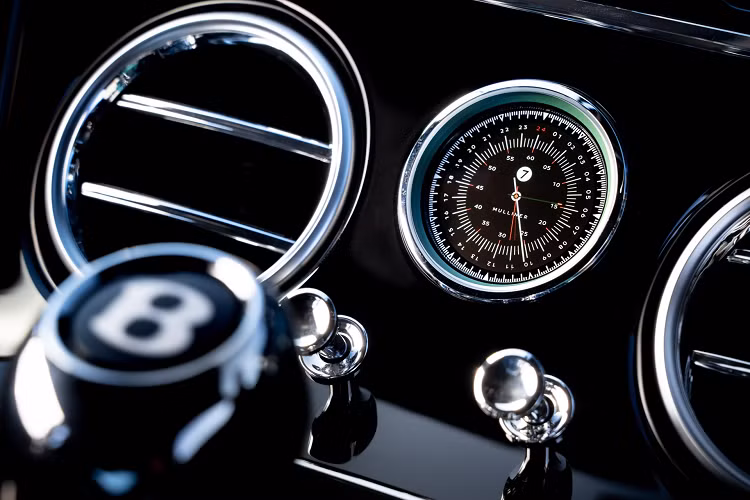 Bentley Continental GT "Le Mans Collection" có khả năng tăng tốc từ 0-100 km/h trong 3,6 giây, vận tốc tối đa 335 km/h. Trong khi đó, bản mui trần Bentley Continental GTC "Le Mans Collection" tăng tốc chậm hơn 0,1 giây.
