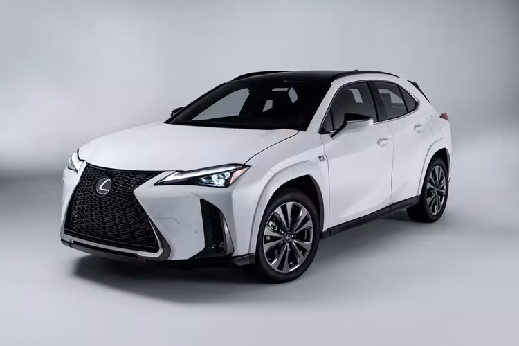 Vào thời điểm này, chúng ta đang chuẩn bị nói lời tạm biệt với năm 2023 để chào đón năm 2024, nhưng Lexus dường như muốn bỏ qua để tiến về tương lai sớm hơn, nên đã cho giới thiệu mẫu Lexus UX 2025 mới với phiên bản 300h.
