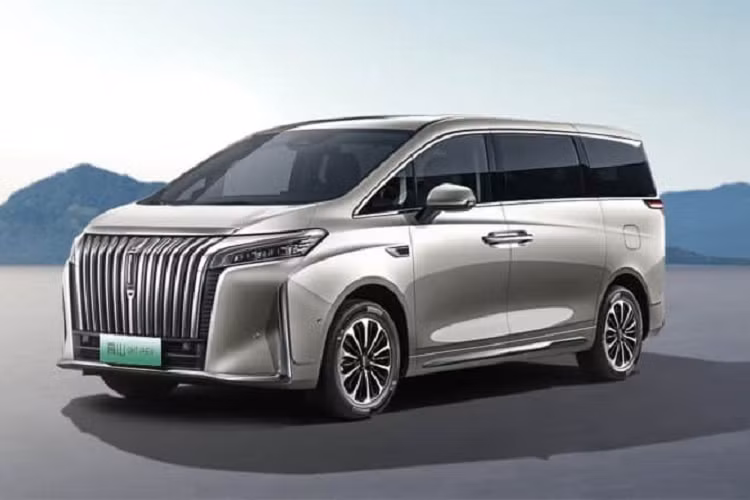 Phân khúc xe MPV tại Trung Quốc cũng được đánh giá rất tiềm năng khi nhiều tập đoàn đã rót vốn khủng để các thương hiệu con của mình tạo ra các dòng xe MPV từ bình dân đến cao cấp. Trong số này, tại triển lãm ôtô Thượng Hải 2023 sẽ có ít nhất 2 chiếc xe MPV cỡ lớn được vén màn, 1 trong số đó là Wey Gaoshan 2023 mới.