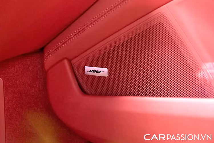 Dựa trên thông số từ nhà sản xuất, Porsche 911 Carrera 4S với động cơ ở trạng thái nguyên bản kết hợp với hộp số ly hợp kép PDK 8 cấp chỉ cần 3,6 giây để tăng tốc từ 0-100 km/h trước khi đạt vận tốc tối đa 306 km/h, vốn dĩ đã rất ấn tượng.