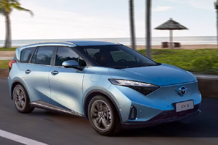 Xe được trang bị động cơ xăng với 2 tùy chọn gồm động cơ 1.5 Turbo công suất 162 mã lực, mô-men xoắn 240 Nm và động cơ 1.6 T-GDI công suất 192 mã lực, mô-men xoắn 293 Nm. Cả hai sẽ đi kèm hộp số tự động 6 cấp.