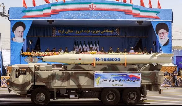 Iran cũng biết rằng, Mỹ có thể không muốn đẩy tình hình đến một cuộc chiến tổng lực với Iran; nhất là trong lúc này, khi nước Mỹ đang trước thềm của cuộc bầu cử Tổng thống nhiệm kỳ mới.