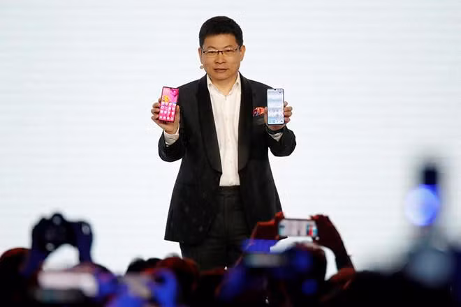 Huawei tu tin dan dau thi truong smartphone voi bo doi P30, P30 Pro