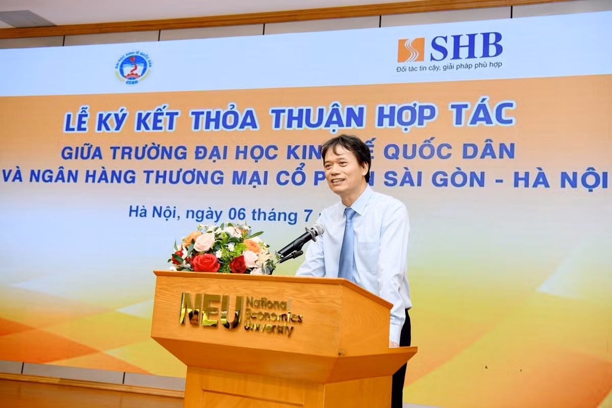 SHB tang cuong hop tac voi Dai hoc Kinh te Quoc Dan-Hinh-2