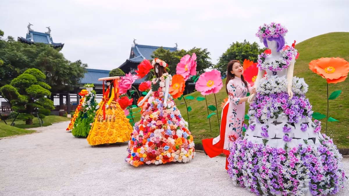 Du lịch Việt rộn ràng đầu xuân Du lich Viet ron rang dau xuan