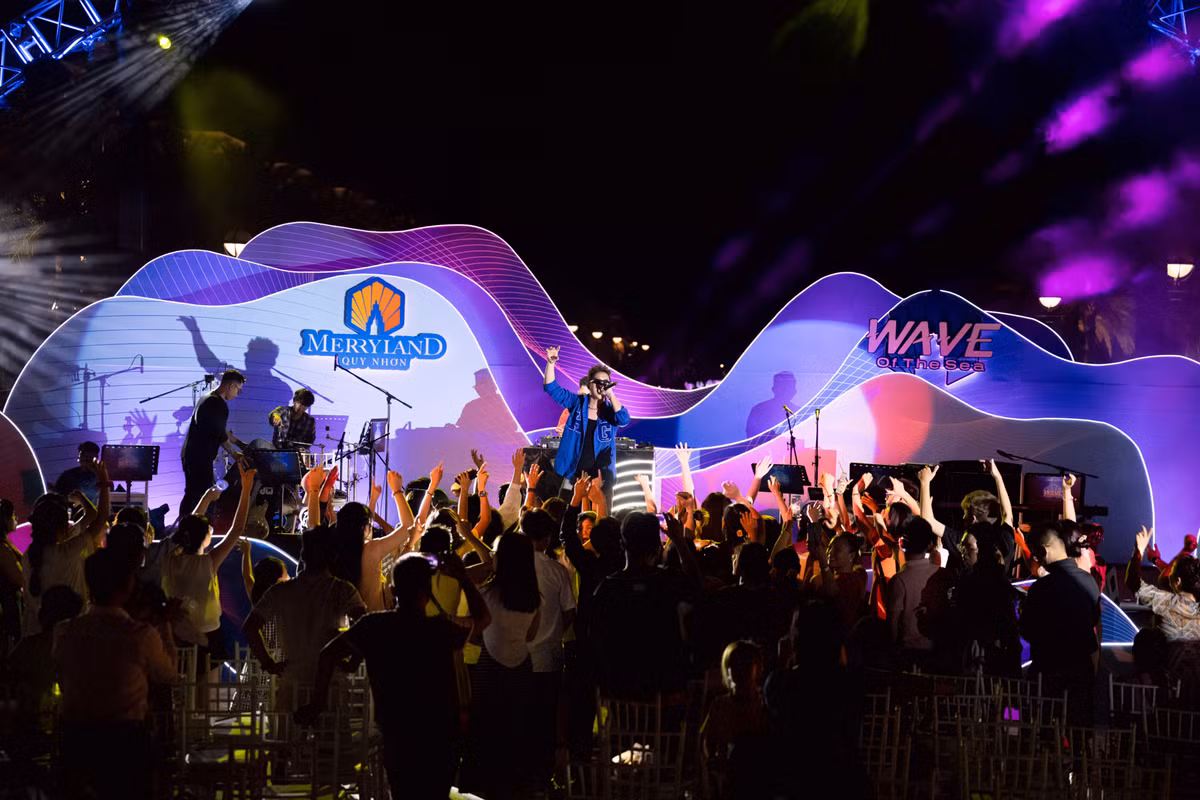 Song nhac hoa nhip song bien, MerryLand Quy Nhon bung no trong dem nhac-Hinh-4