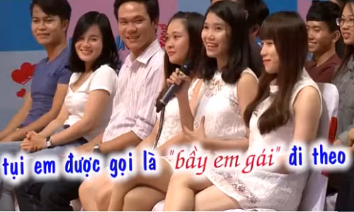 Ba cô em gái "hộ tống" người anh trai nhút nhát đi tìm kiếm một nửa trong "Bạn muốn hẹn hò" đó là Bảo Sương, Thúy Hằng và Hồng Nguyễn. Không chỉ có ngoại hình bắt mắt, cô bạn Bảo Sương còn có phần giao lưu đáng yêu. Vì thế, cả ba cô em gái của Thanh Phong đã dành được nhiều thiện cảm từ phía khán giả truyền hình.