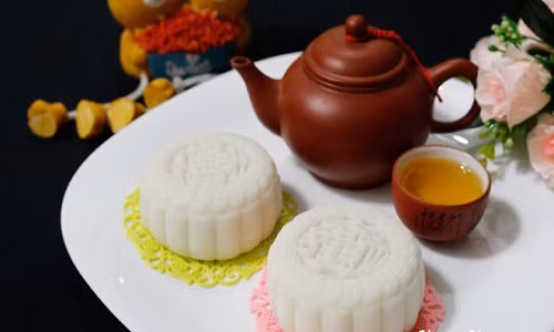 Lạ miệng bánh dẻo nhân khoai môn ngào ngạt hương hoa bưởi La mieng banh deo nhan khoai mon ngao ngat huong hoa buoi