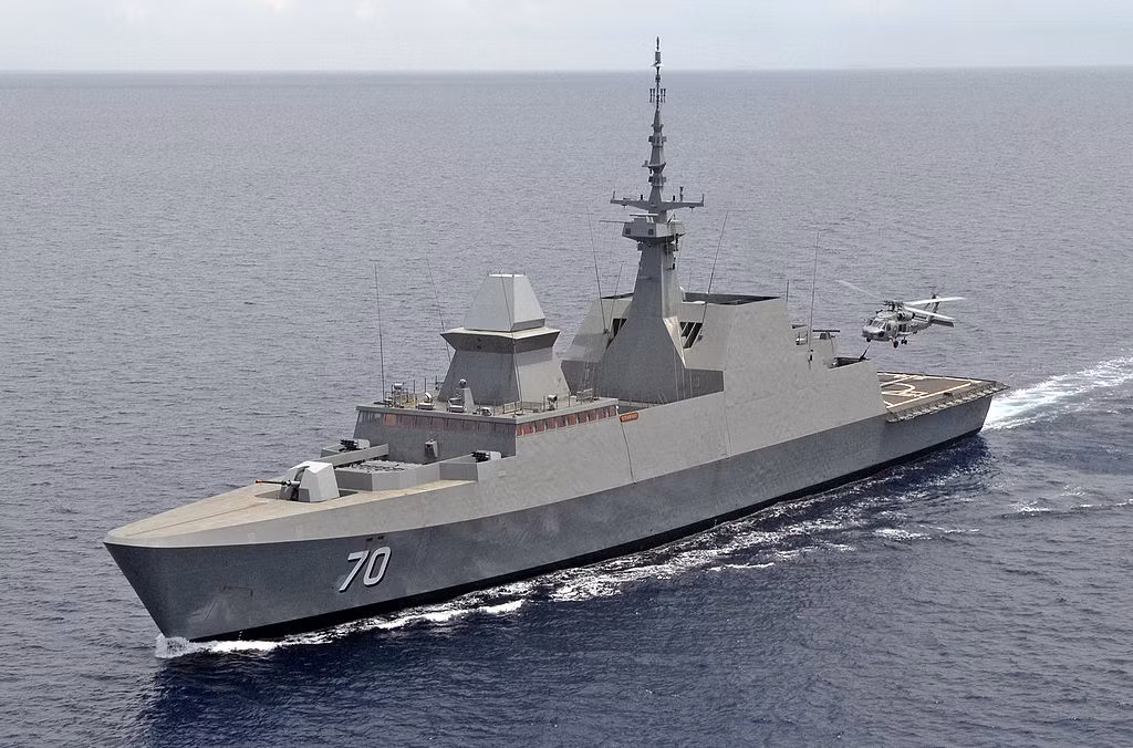 Là tàu khinh hạm tàng hình hiện đại nhất của Hải quân Singapore hiện nay, Khinh hạm Formidable ban đầu được thiết kế để thay thế các tàu vũ trang loại Sea Wolf và được chuyển giao cho Hải quân Singapore từ năm 2002. Nguồn ảnh: Wiki.