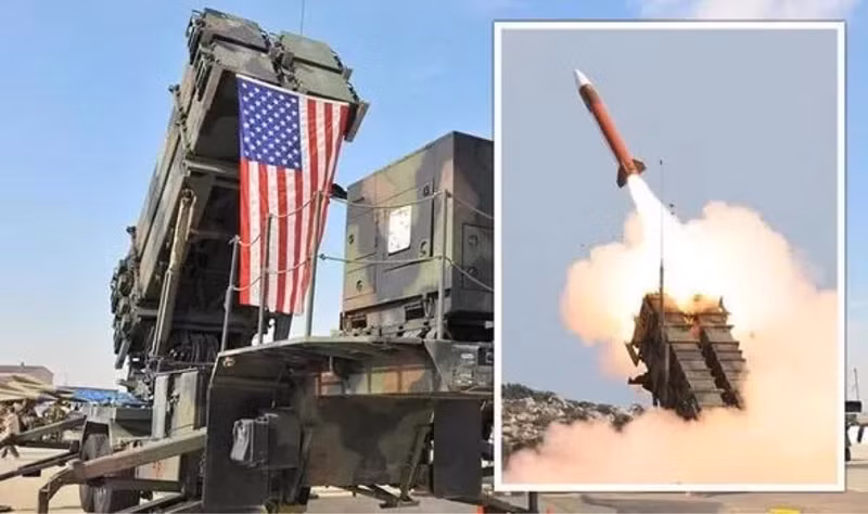 Chỉ trong vòng 24 giờ, ba bệ phóng và một radar AN/MPQ-65 của hệ thống phòng không Patriot đã bị Lực lượng Vũ trang Nga phá hủy bằng tên lửa và máy bay không người lái. Thông báo này được Bộ Quốc phòng Liên bang Nga đưa ra vào ngày 11/8. Ảnh: Getty Images