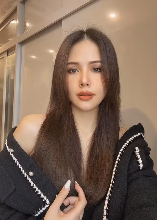 Nữ diễn viên kết hôn vào tháng 6/2020. Ông xã của Phanh Lee là doanh nhân Nguyễn Thành Nam giữ chức vụ tổng giám đốc một tập đoàn xây dựng lớn, đồng thời là chủ đầu tư khu phức hợp nghỉ dưỡng nổi tiếng tại Đà Nẵng.